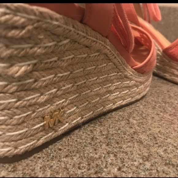 Like New Michael Kors Wedges - Picture 5 of 7